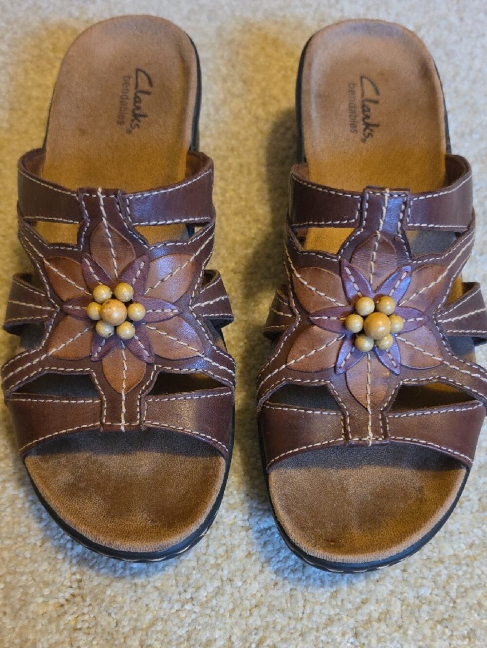 Clarks Women's Brown Floral Leather Slide Sandals - Picture 4 of 4